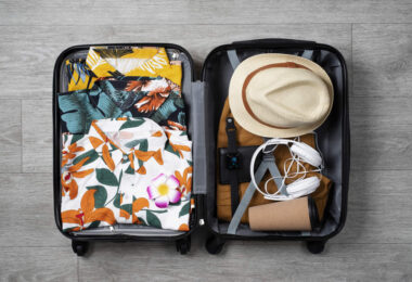 o que não pode faltar na mala das férias de fim de ano